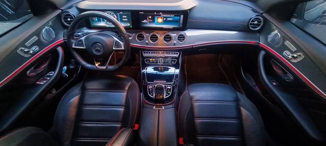 E 43 AMG 3.0 V6 GASOLINA 4MATIC 9G-TRONIC - 2017/2017 - PRETO 12