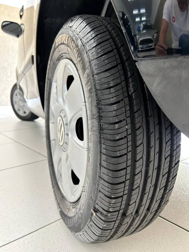 FOX PLUS 1.0 FLEX 2P COMPLETO - 2008/2009 - PRETO 24