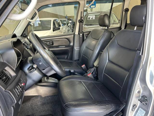 PAJERO TR4 2.0 FLEX 4X4 AUT. - 2014/2015 - PRATA 6