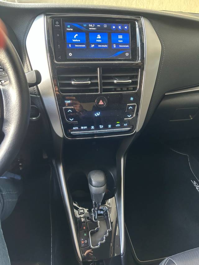 YARIS SEDAN 1.5 XS CONNECT AUT. - 2020/2020 - PRATA 4