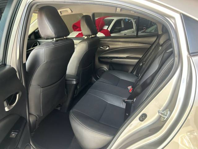 YARIS SEDAN 1.5 XS CONNECT AUT. - 2020/2020 - PRATA 12