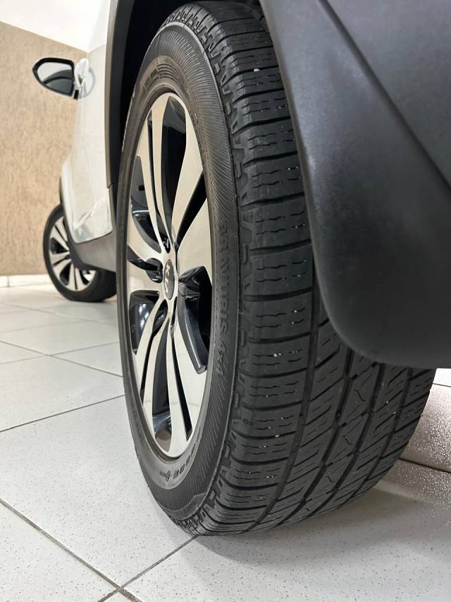 SPORTAGE LX2 2.0 16V FLEX AUT. - 2012/2013 - BRANCO 18