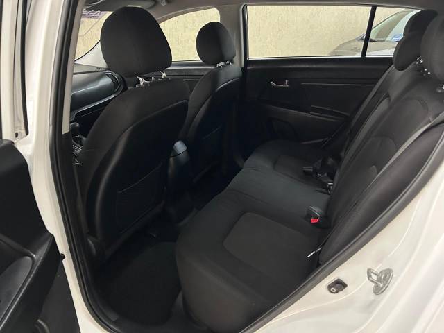 SPORTAGE LX2 2.0 16V FLEX AUT. - 2012/2013 - BRANCO 22