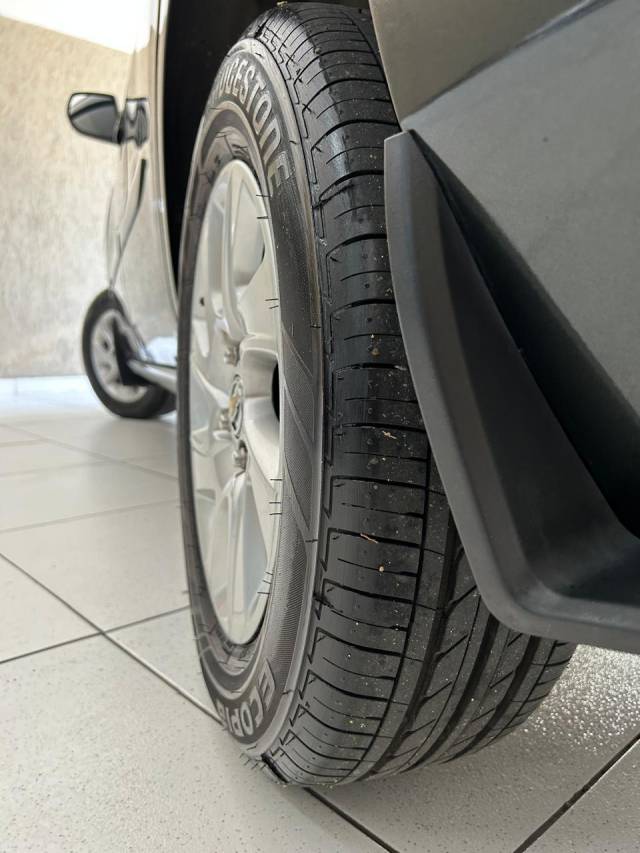 SPIN LTZ 1.8 8V FLEX 7L AUT. - 2016/2017 - CINZA 18