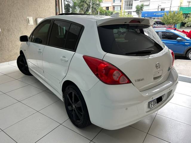 TIIDA SL 1.8 FLEX MANUAL - 2012/2013 - BRANCO 2