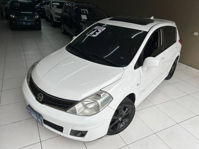TIIDA SL 1.8 FLEX MANUAL - 2012/2013 - BRANCO 14