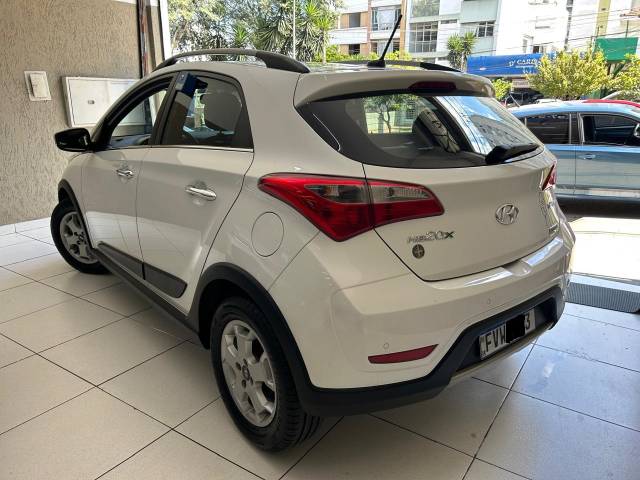 HB20X PREMIUM 1.6 FLEX AUT. - 2015/2015 - BRANCO 2