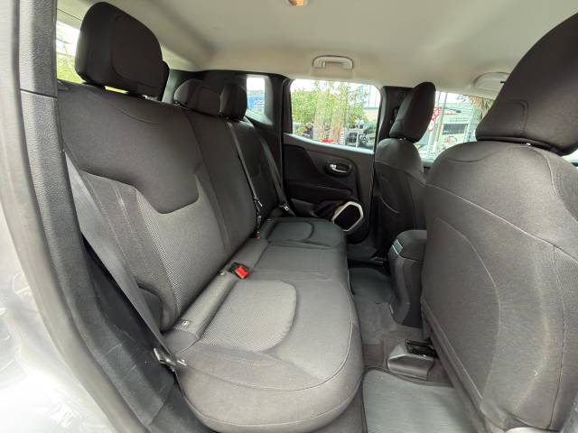 RENEGADE 1.8 FLEX AUT - 2018/2019 - PRATA 12