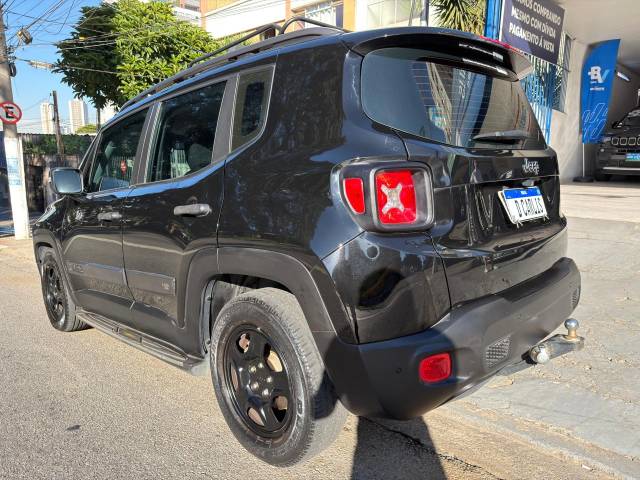 RENEGADE 1.8 FLEX AUT - 2018/2018 - PRETA 8