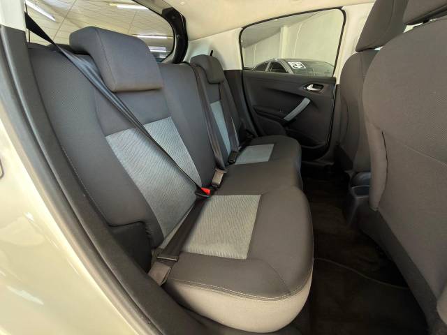 PEUGEOT 208 1.6 ACTIVE PACK - 2014/2015 - BRANCA 10