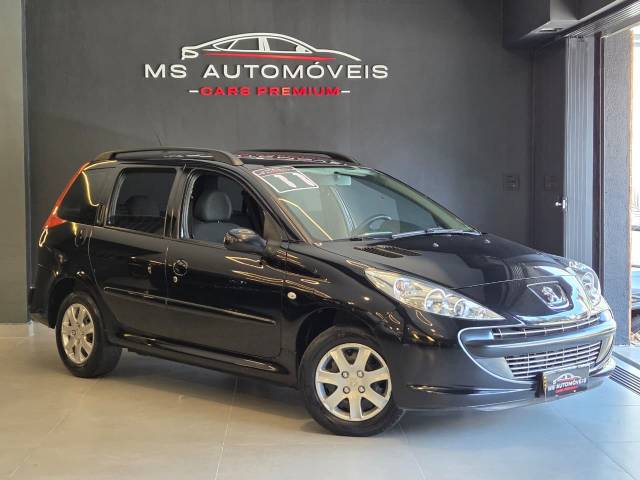 PEUGEOT 207 SW XR - 2010/2011 - PRETA 2