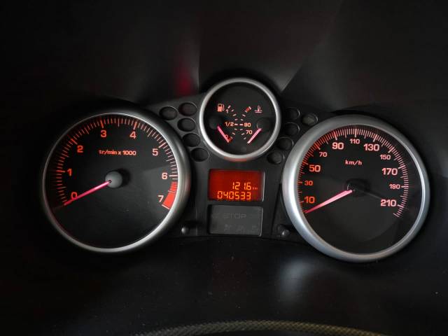 PEUGEOT 207 SW XR - 2010/2011 - PRETA 6