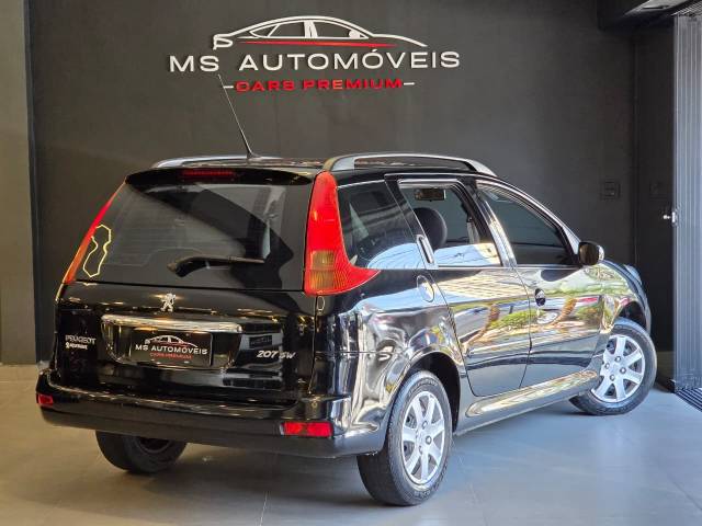 PEUGEOT 207 SW XR - 2010/2011 - PRETA 18