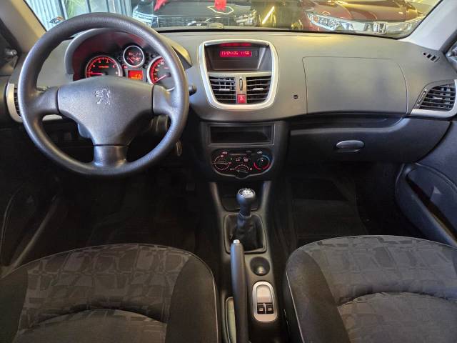 PEUGEOT 207 SW XR - 2010/2011 - PRETA 12