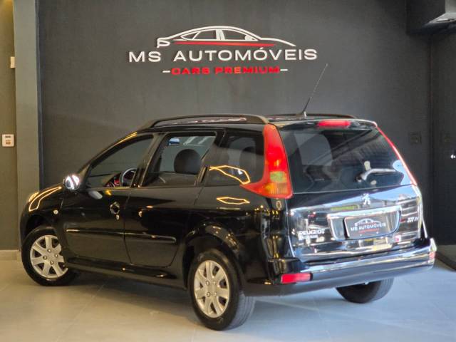 PEUGEOT 207 SW XR - 2010/2011 - PRETA 20