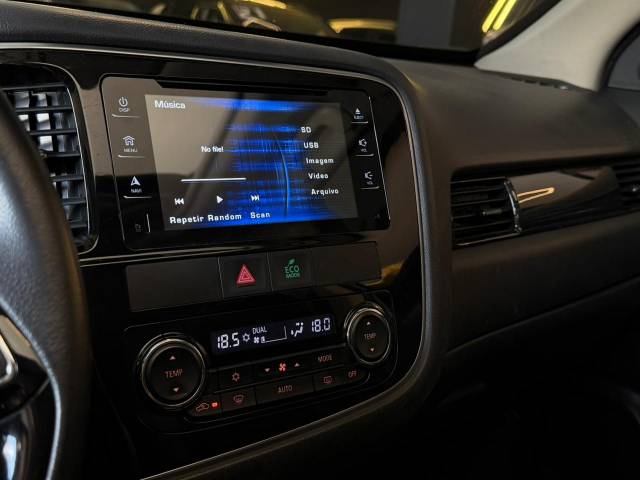 OUTLANDER 3.0 GT BLINDADA - 2016/2017 - PRATA 34