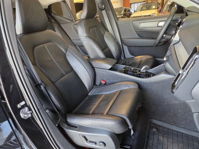 XC40 1.5T T5H INSCRIP - 2021/2022 - PRETA 28