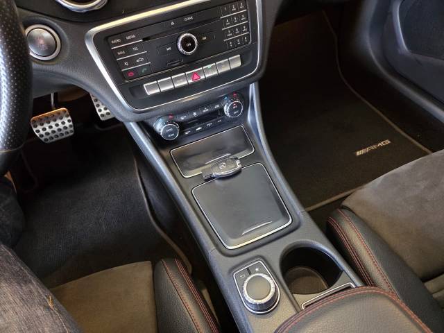 GLA 250 - 2017/2017 - BRANCA 12
