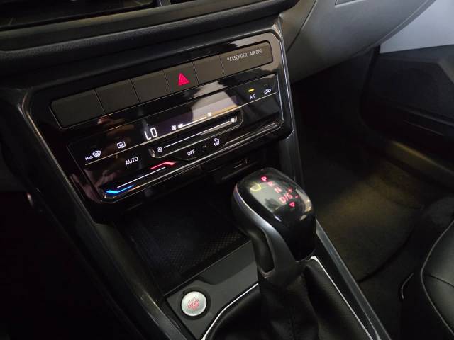T-CROSS 1.4 250 TSI HIGH - 2022/2022 - PRETO 10