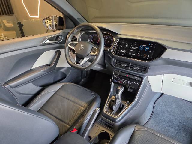 T-CROSS 1.4 250 TSI HIGH - 2022/2022 - PRETO 26