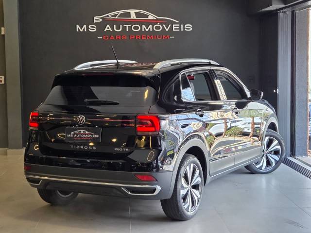 T-CROSS 1.4 250 TSI HIGH - 2022/2022 - PRETO 22