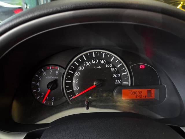NISSAN MARCH 1.6S - 2013/2014 - PRATA 6