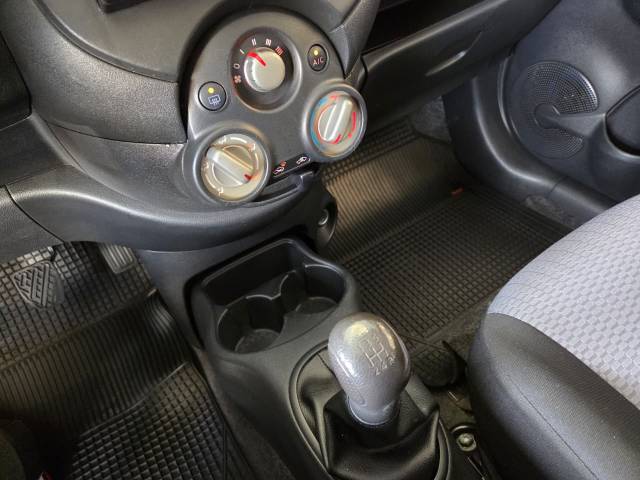 NISSAN MARCH 1.6S - 2013/2014 - PRATA 10