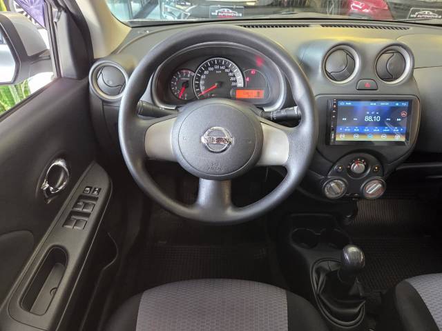NISSAN MARCH 1.6S - 2013/2014 - PRATA 20