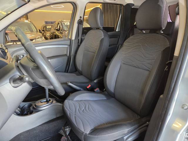DUSTER 2.0 D 4X2A - 2015/2015 - PRATA 14