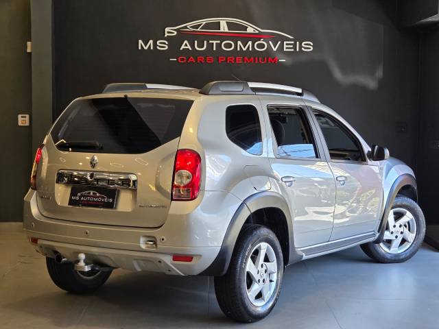 DUSTER 2.0 D 4X2A - 2015/2015 - PRATA 22