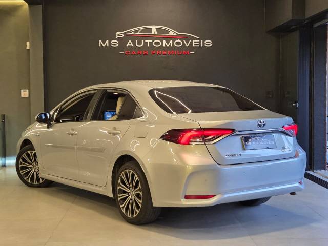 COROLLA APREMIUMH - 2022/2023 - PRATA 30