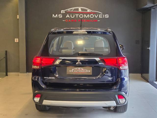 OUTLANDER 3.0 GT - 2015/2016 - AZUL 28