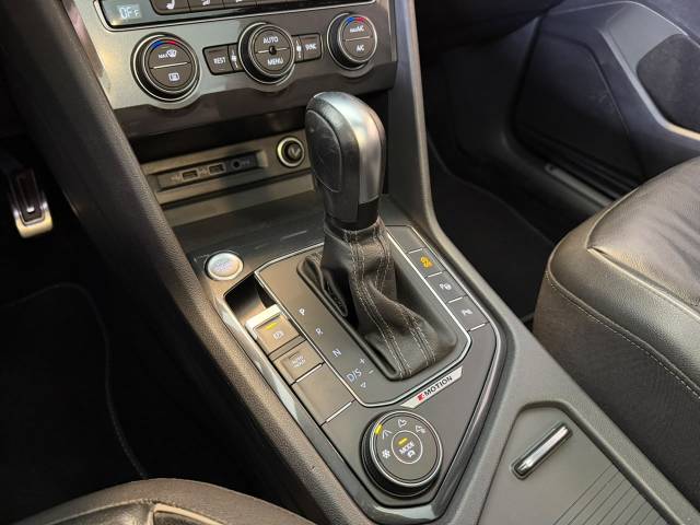 TIGUAN ALLSPACE - 2019/2020 - PRETA 18