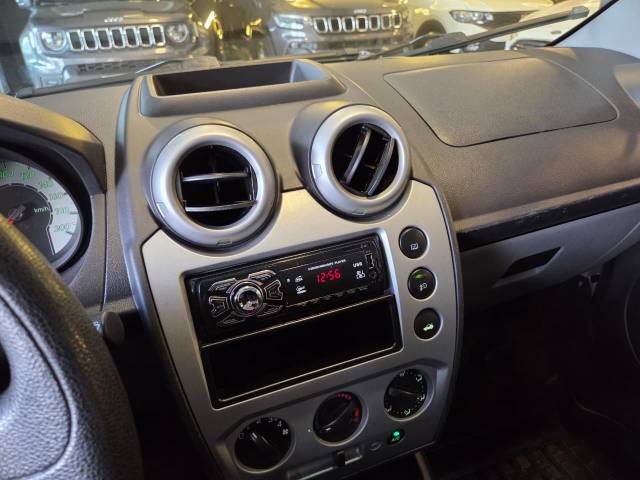 FIESTA SEDAN FLEX - 2010/2010 - PRATA 10