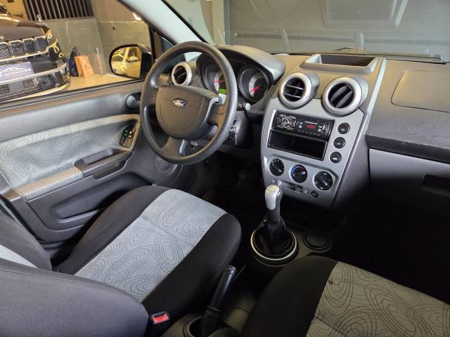 FIESTA SEDAN FLEX - 2010/2010 - PRATA 30
