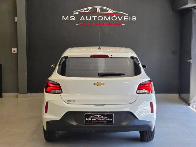 ONIX 1.0 MT HB - 2025/2025 - BRANCO 16