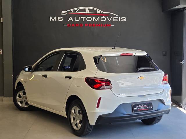 ONIX 1.0 MT HB - 2025/2025 - BRANCO 18