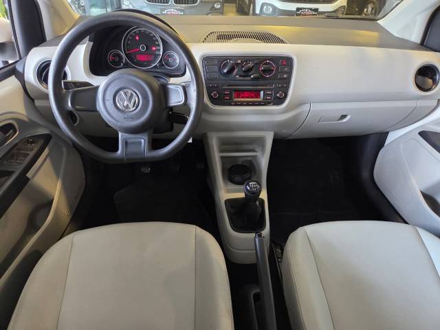 UP 1.0T TSI MOVE MB - 2015/2016 - BRANCO 20