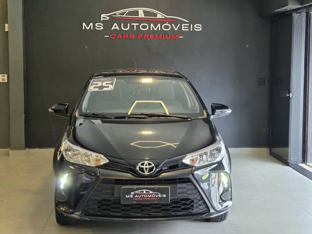 YARIS SA XL 1.5 - 2024/2025 - PRETO 2