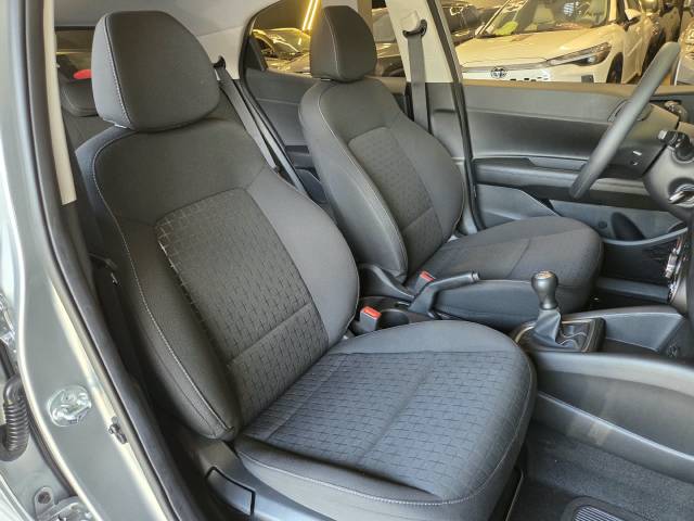 HB20 1.0M COMFORT - 2025/2026 - PRATA 28