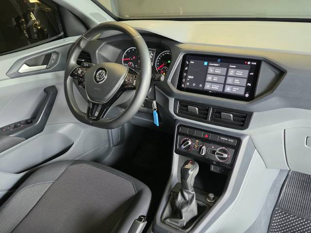 T CROSS TSI ADA - 2020/2021 - VERMELHA 28